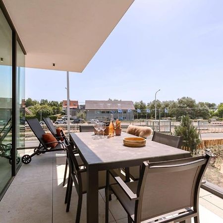 New, Luxurious And Modern Apartment With Private Parking كوكسيجدي المظهر الخارجي الصورة